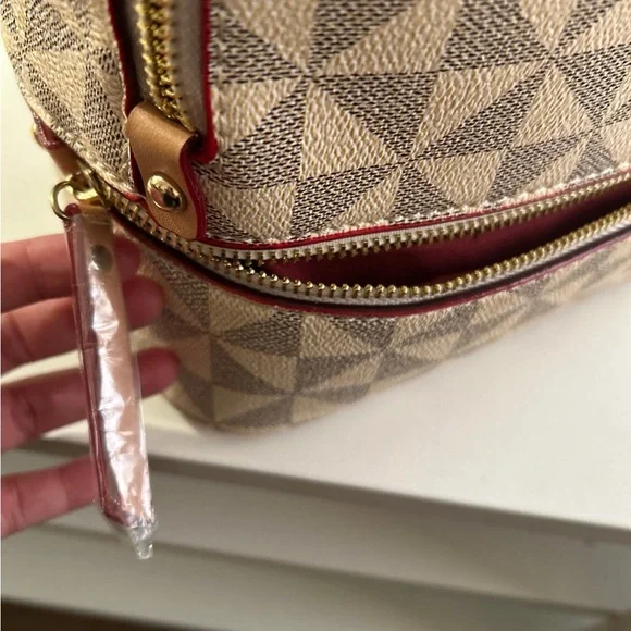 Designer Style Medium Backpack + Matching Wallet Set Tan Brown Geometric Print - Picture 9 of 9